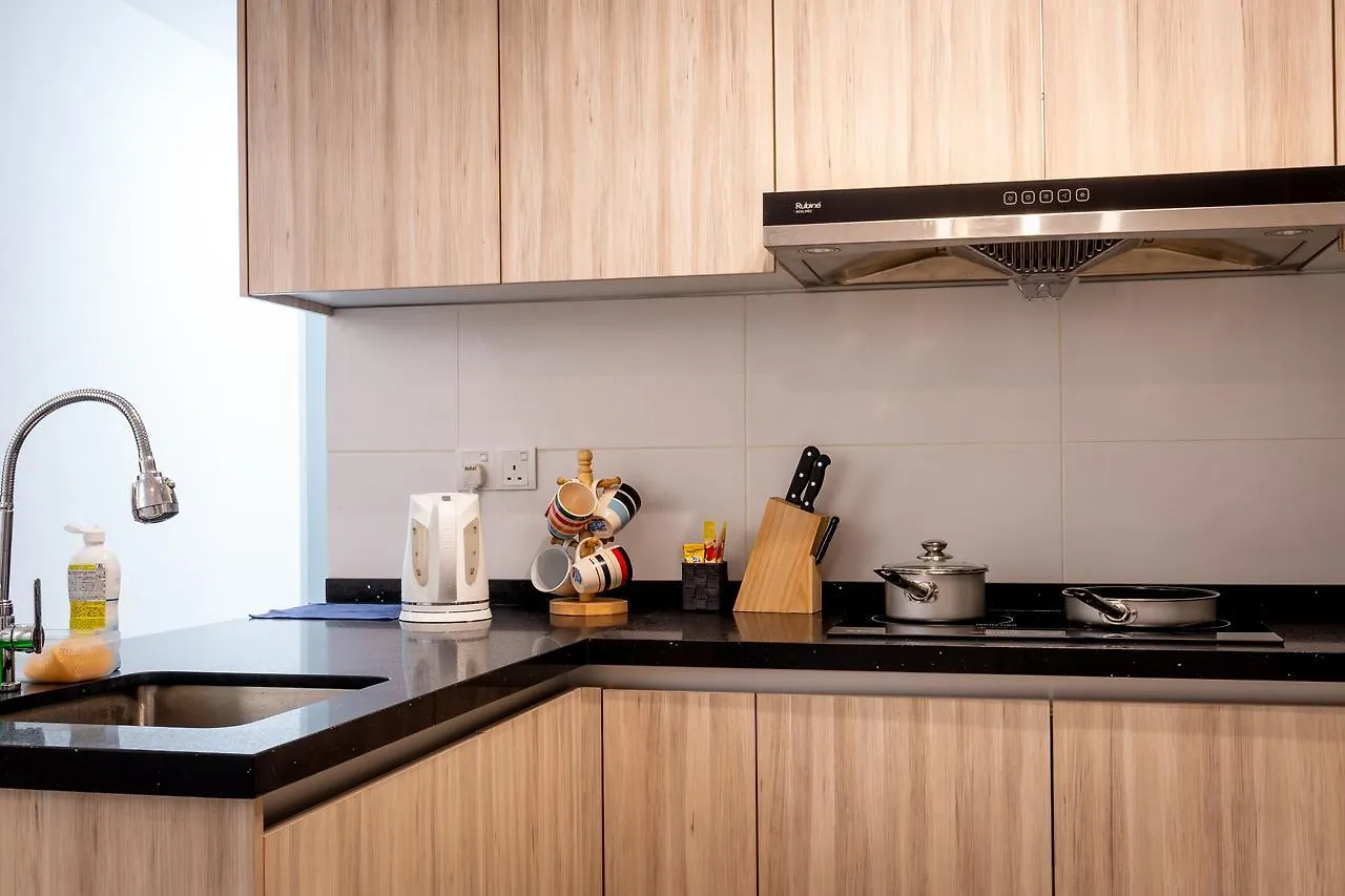 Apartment Queens Suite By D Imperio Homestay George Town